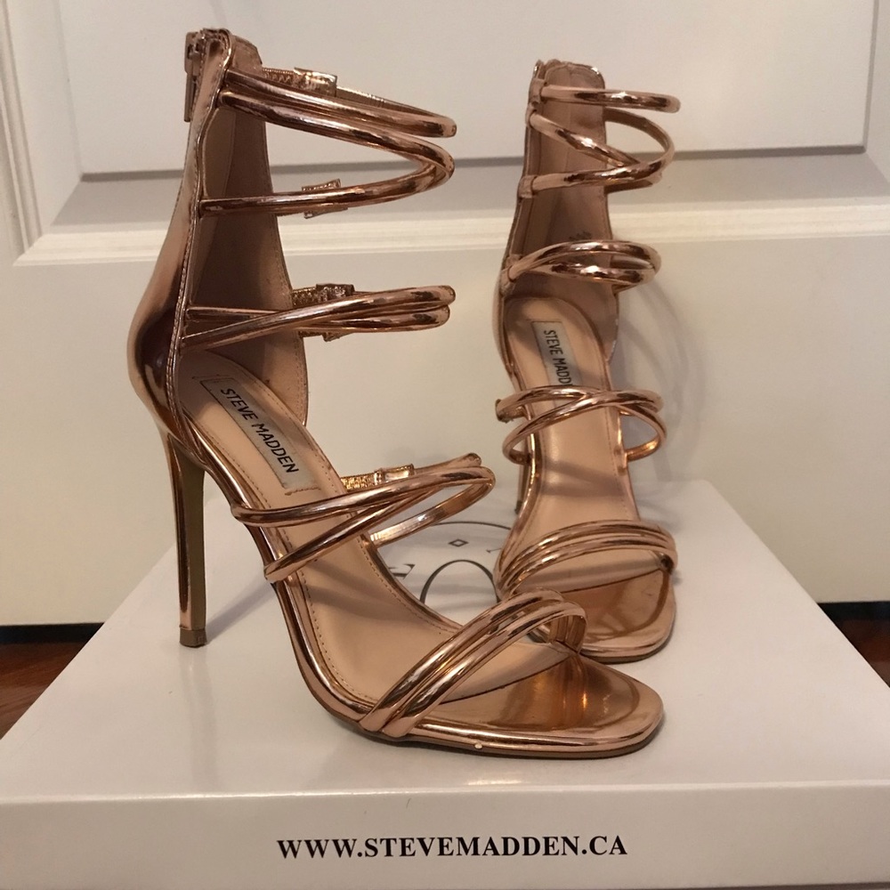 Steve Madden rose gold strap sandal
